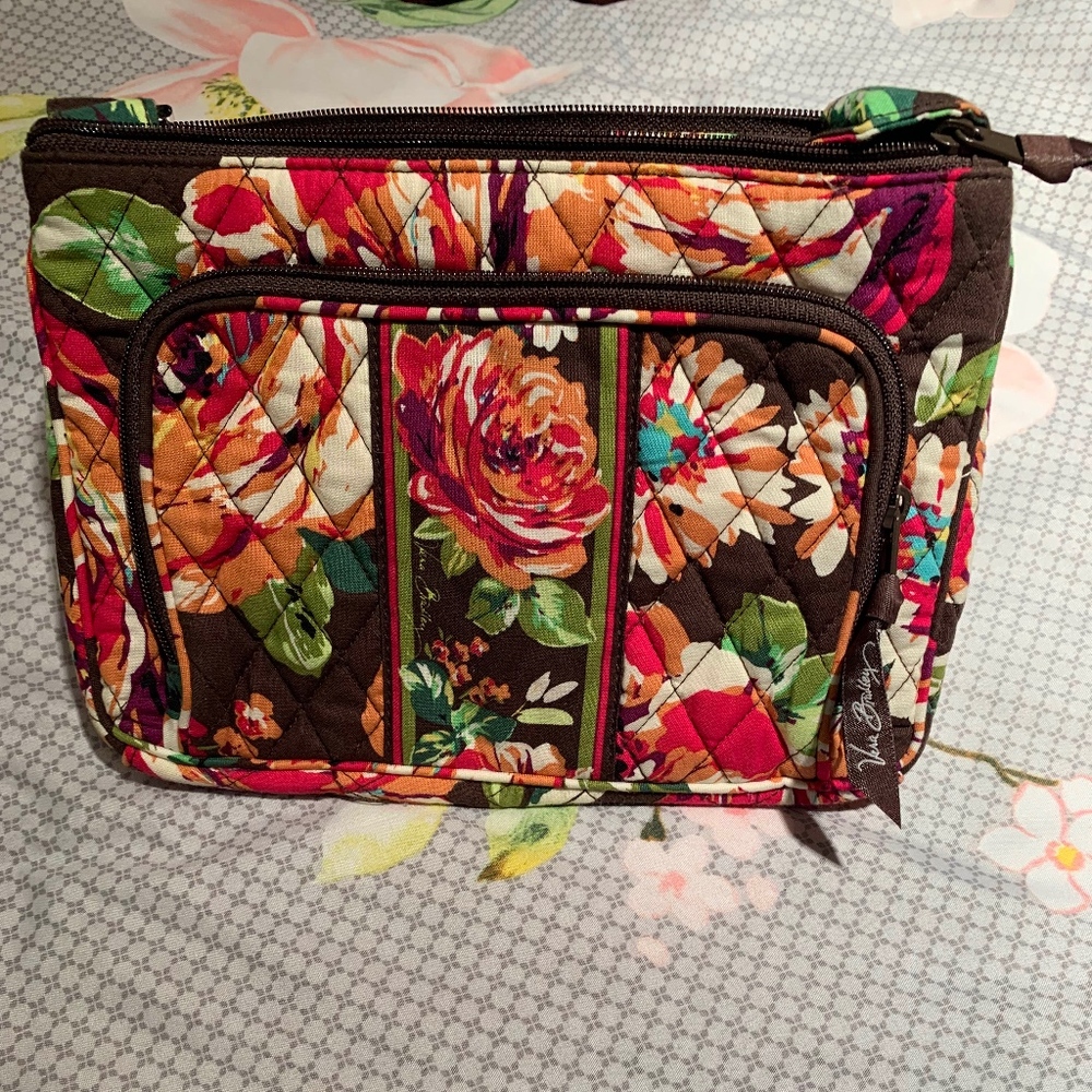 Vera Crossbody